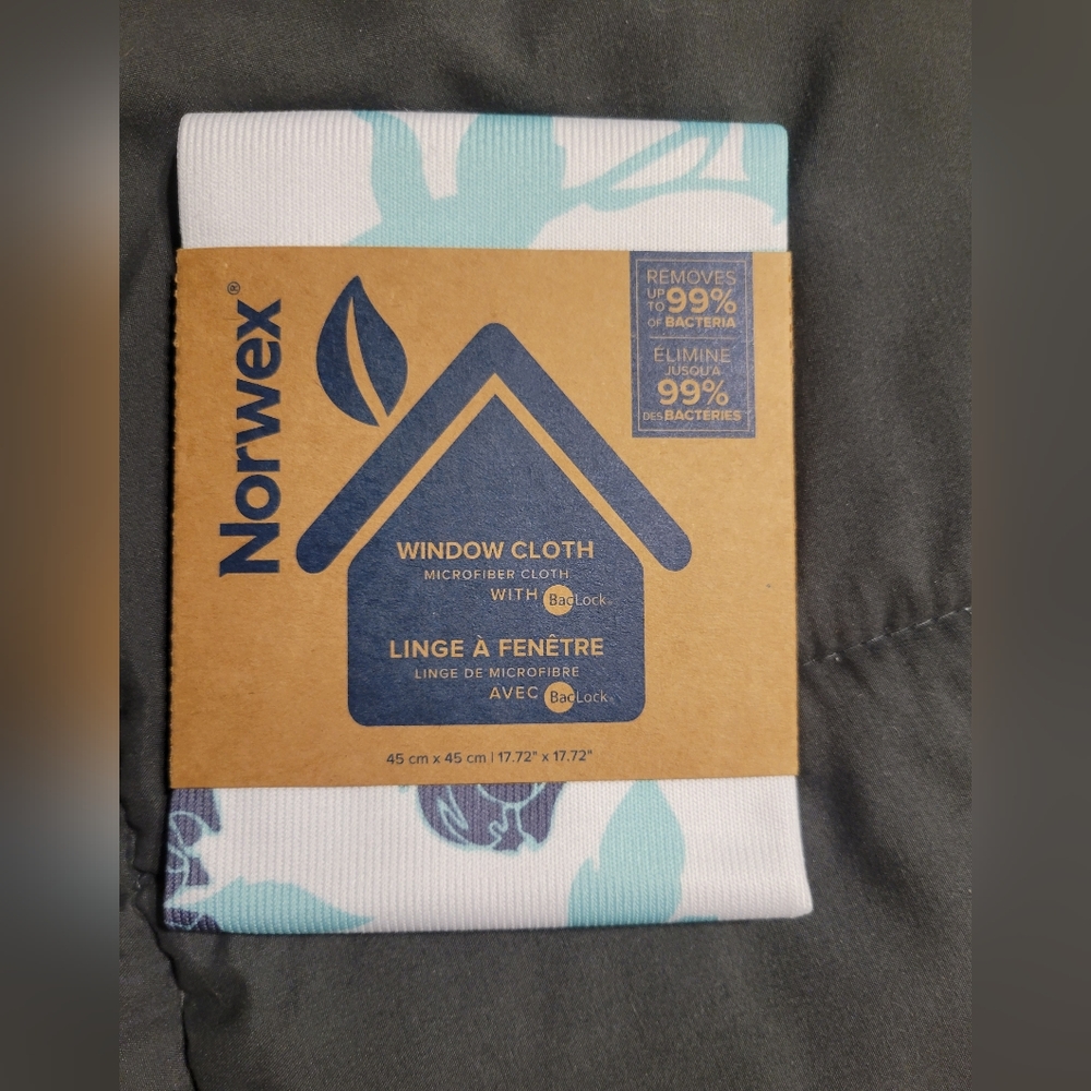 Norwex Window Cloth NWT
